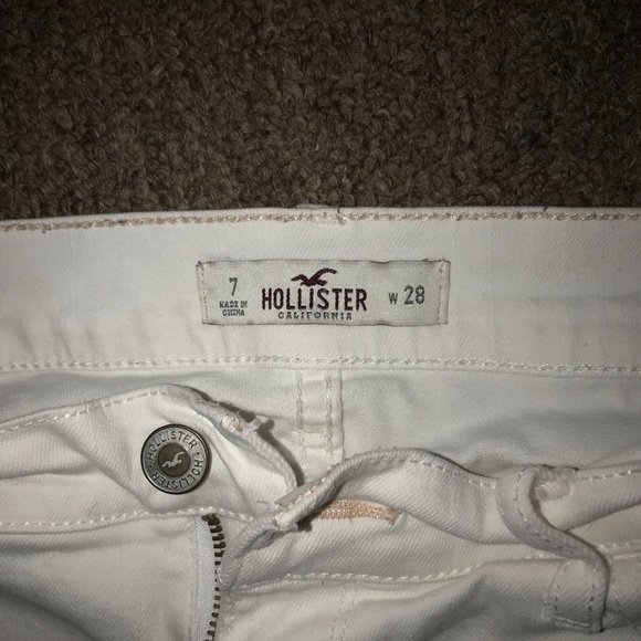 Hollister withe - Picture 2 of 3